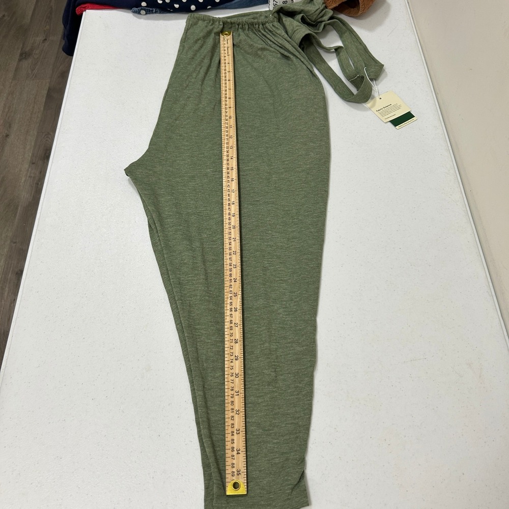 Halara Heather Green Halter Twist Back Jumpsuit Pockets Size L NWT - Picture 8 of 11